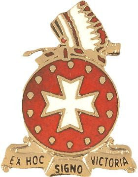 0014 Field Artillery Unit Crest (Ex Hoc Signo Victoria)