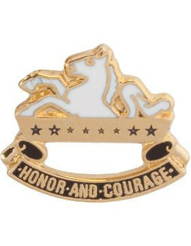 No-Shine (NS-T-C-0008A) 8th Cavalry Crest Tie Tac (Facing Left)