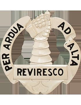 ROTC Basic Camp Gauntlet Unit Crest (Per Ardua Ad Alta Reviresco)
